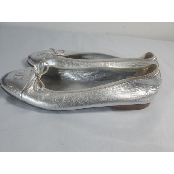 Chanel Gold Metallic Ballet Flats EU Size 42 US 10 G02819 Made in Italy - Picture 8 of 16